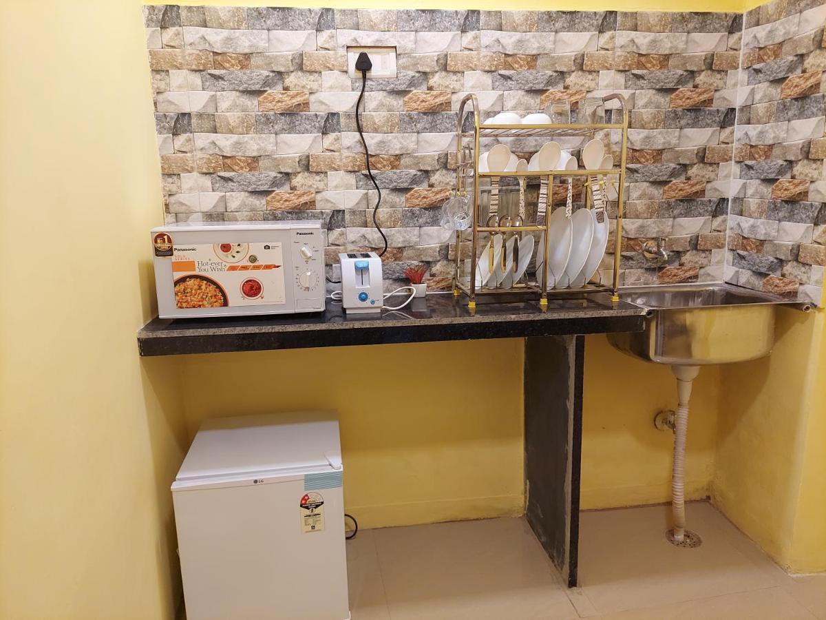 Ani'S Homestay Calcutta Buitenkant foto