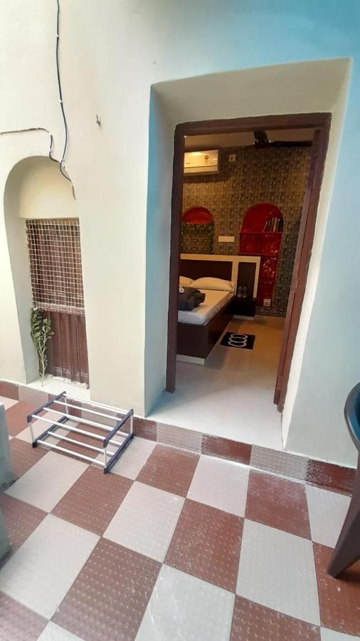 Ani'S Homestay Calcutta Buitenkant foto